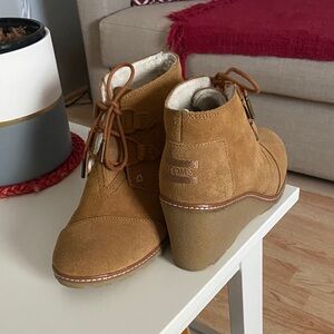 TOMS Tan Suede Wedge Ankle Boots